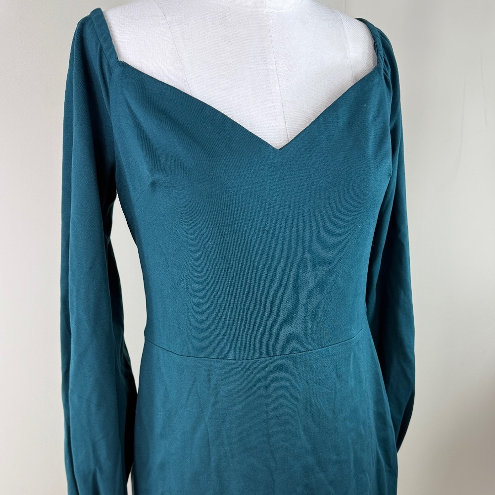 Size L//Dress the Population Long Sleeve Dark Green Dress NWT